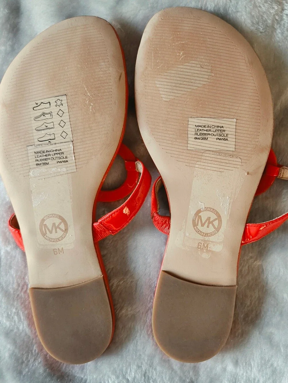 MICHAEL Michael Kors Red Patent Circle-Detail Sandals
